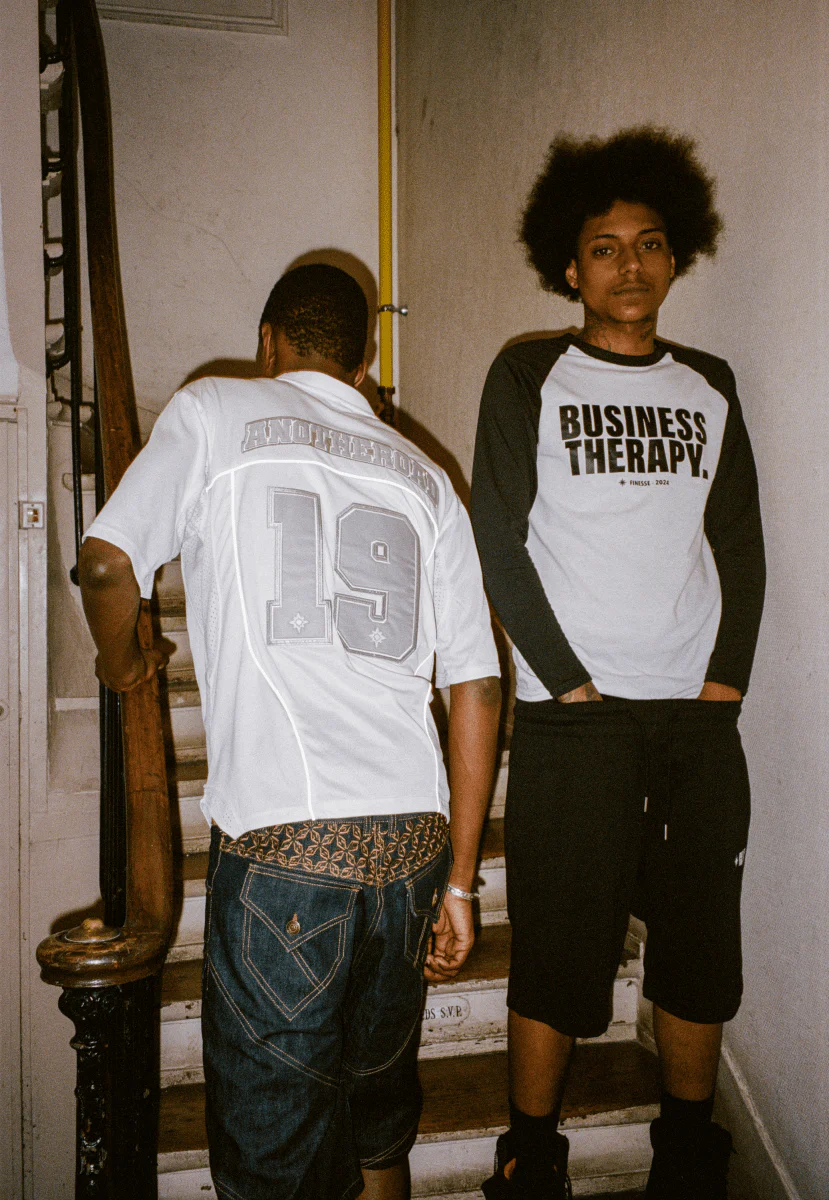 COTTON SHORT "BUSINESS THERAPY" - Image 3